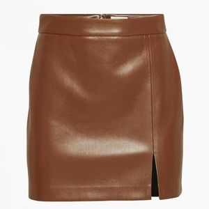 Aritzia Tempest/Patio Skirt